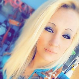 Meet your Posher, Sierra